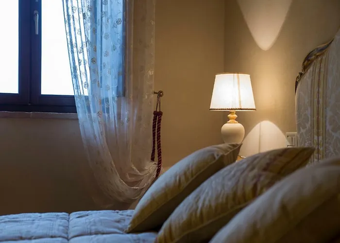 Casa Laura * سان جيمينيانو
